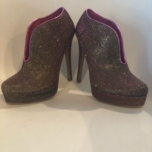 Chinese Laundry size 8.5